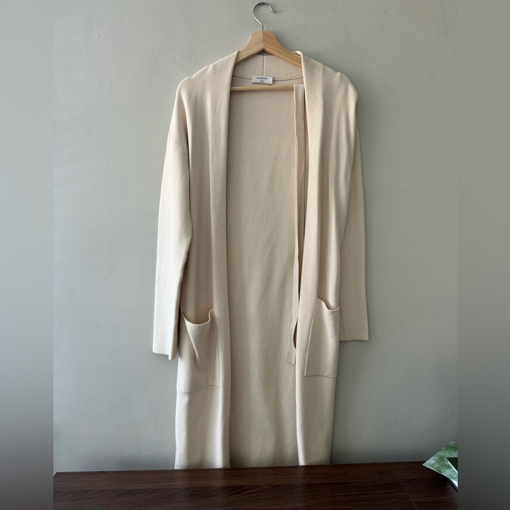 Aritzia Babaton Cream Cardigan